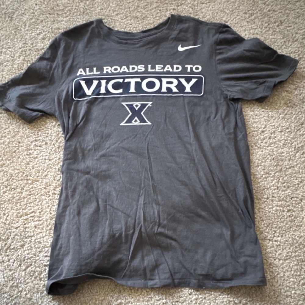 Xavier University Musketeers Nike Men’s Medium Shirt 2016-2017 NCAA Basketball
